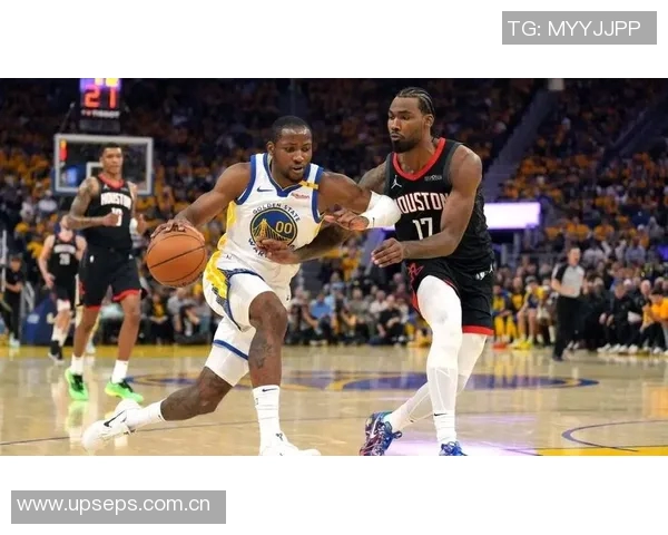 库明加回应续约争议称现场球迷与网络评论者看法截然不同