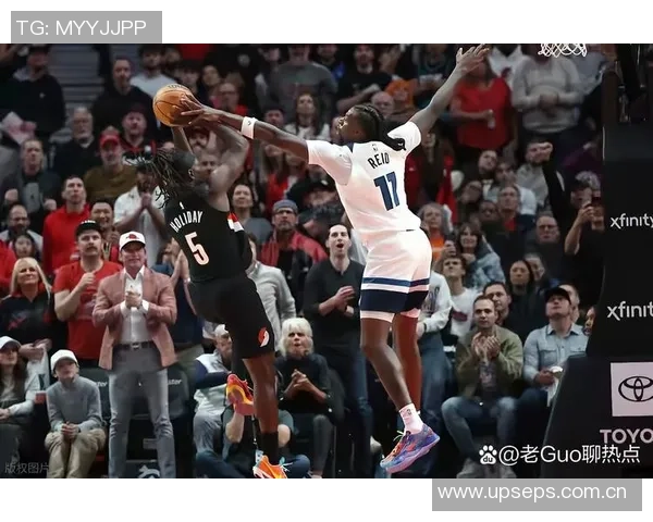 克洛尼上半场表现惊艳10投5中斩获16分2篮板2助攻1盖帽