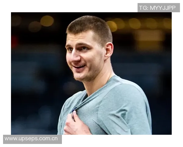 约基奇带伤拼搏全场仅失一罚球贡献26分9篮板10助攻表现惊艳