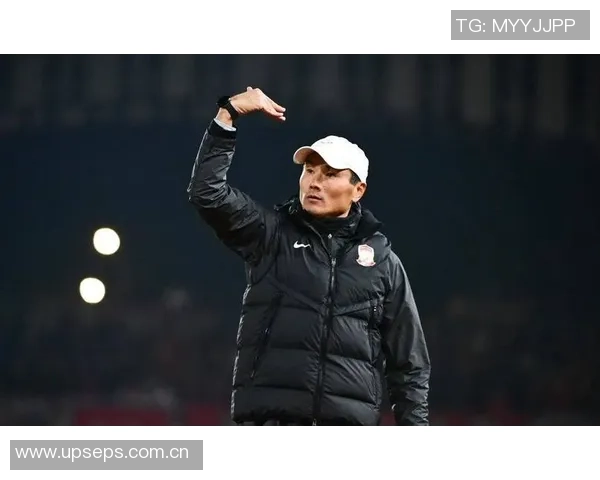 邵佳一重返U22国足探班9名昔日队友回归新星因伤缺席 邵佳一重返U22国足探班9名昔日队友回归新星因伤缺席